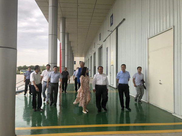 中国西部开发促进会赴银川综合保税区调研并与银川市政府主要领导座谈4.jpg