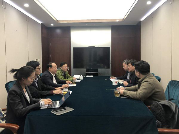我会领导在京会见韩国SK集团金天日3.jpg